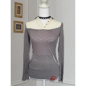 Y2K Euro Gray Hooded Henley Top
